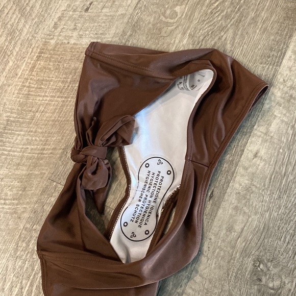 ☀️ 6 for $26 ☀️ Bikini Solid Ruched Tie Side Bikini Swimsuit - Picture 6 of 8